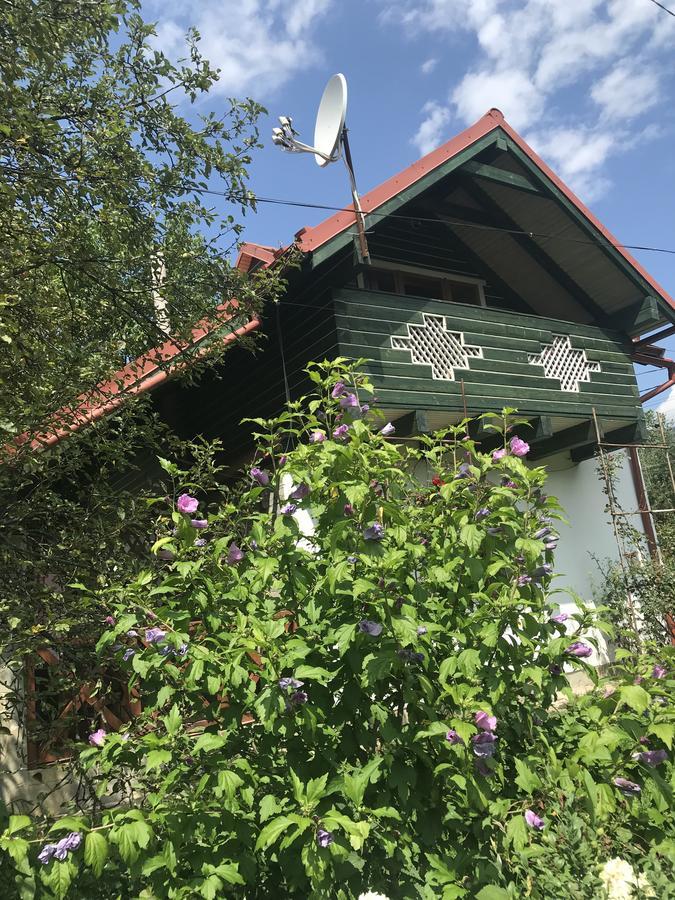 Cottage Shchaslyvyi Yaremche Luaran gambar
